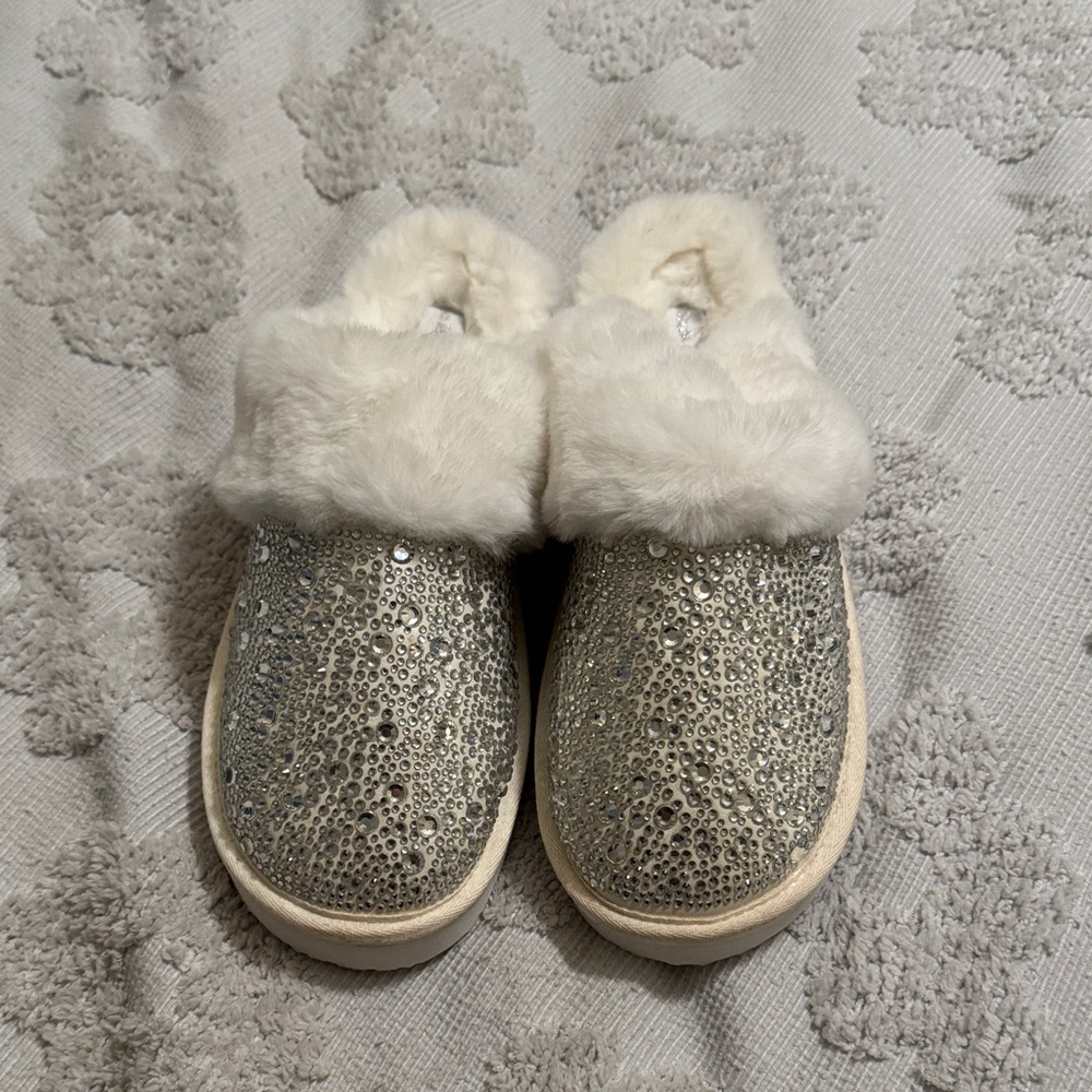 Aldo Silver Sequin Slippers with White Fur